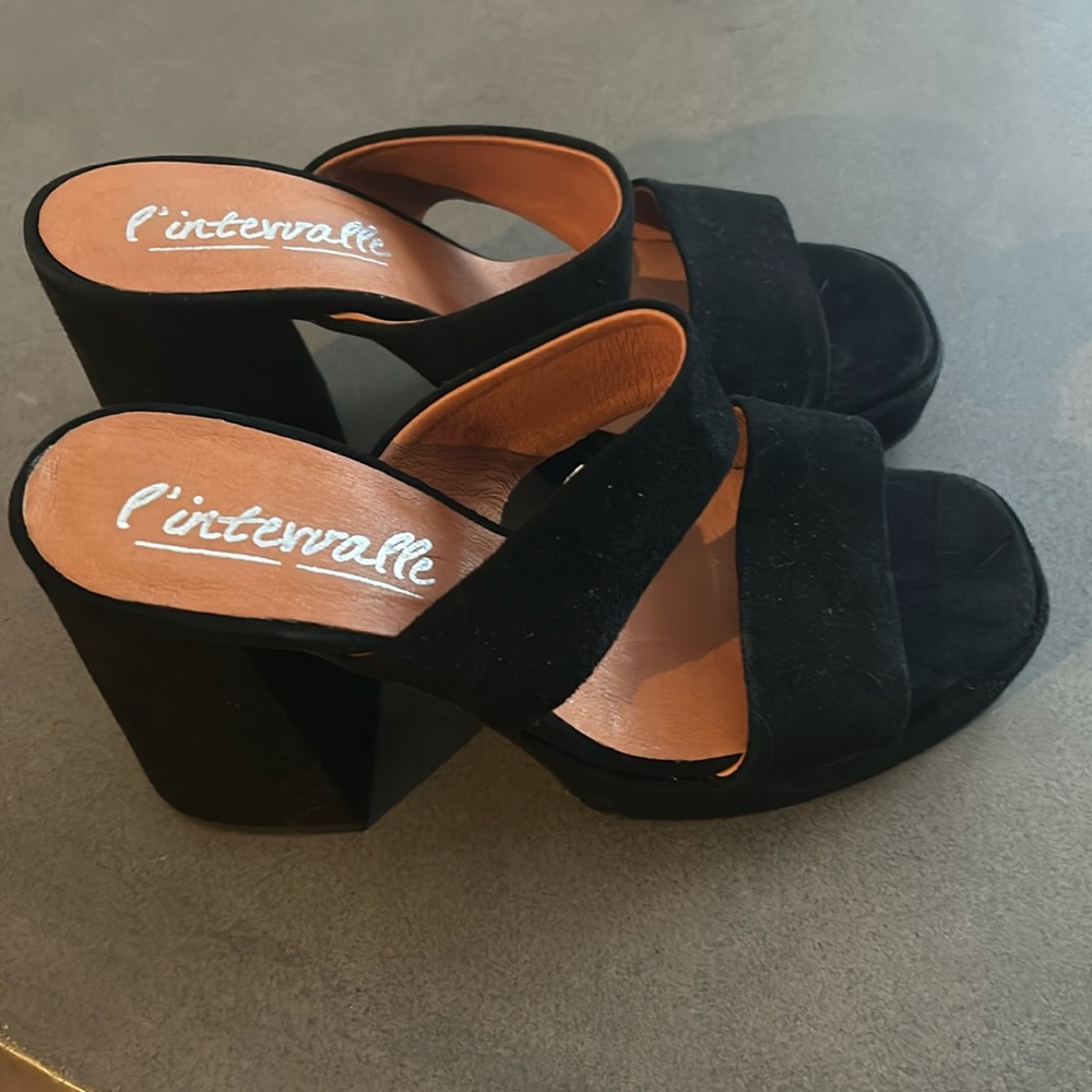 Intervalle suede mules size 37